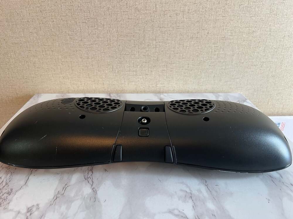 Logitech Rechargeable Speaker S715i for iPod/iPhone - Picture 11 of 12